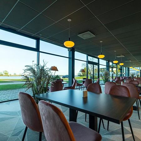 Oe Seaside Suites & Spa Kuressaare Exteriér fotografie
