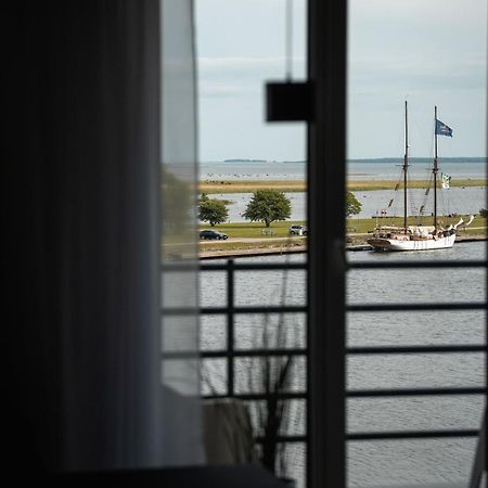 Oe Seaside Suites & Spa Kuressaare Exteriér fotografie
