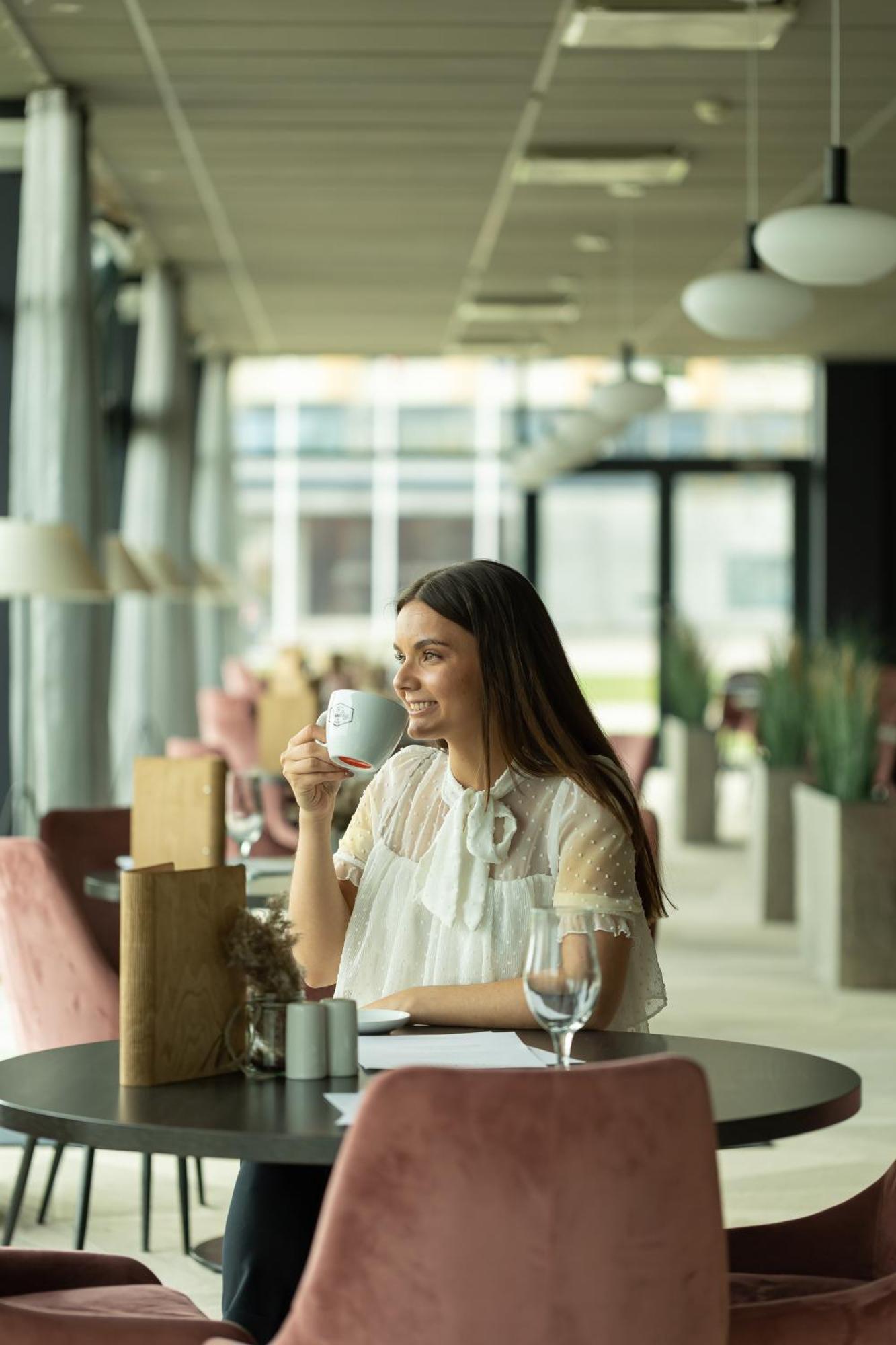 Oe Seaside Suites & Spa Kuressaare Exteriér fotografie