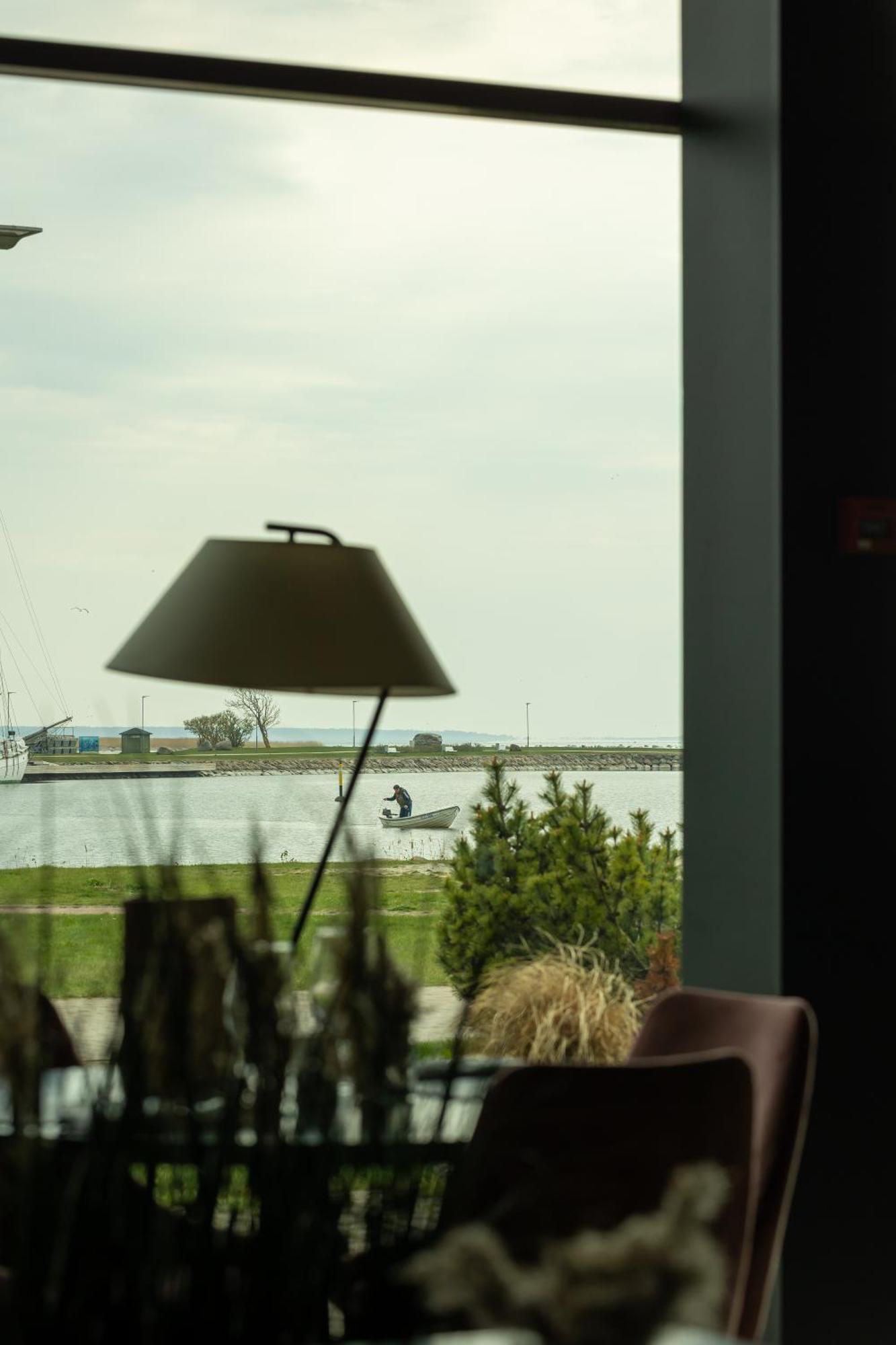 Oe Seaside Suites & Spa Kuressaare Exteriér fotografie