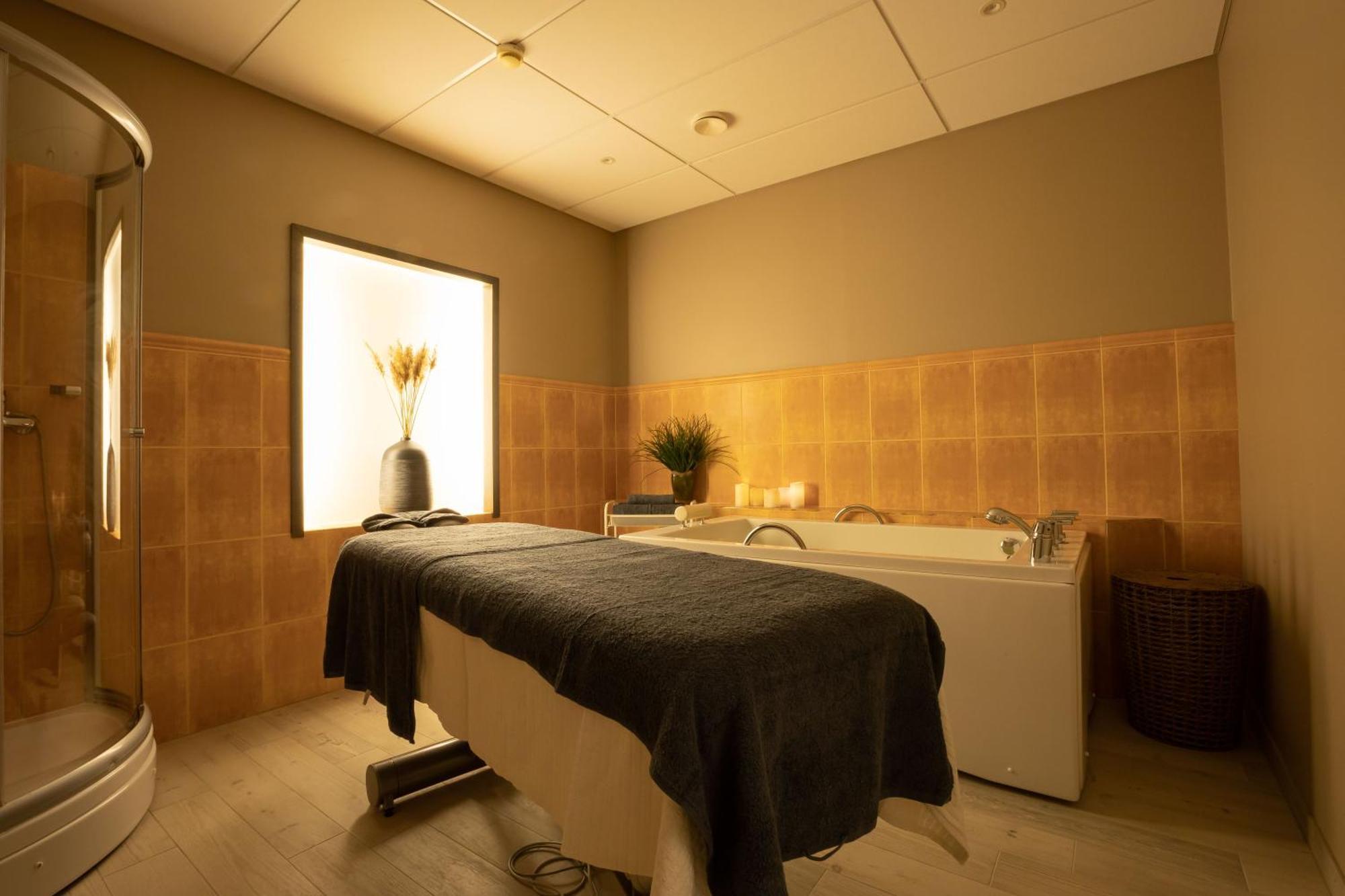 Oe Seaside Suites & Spa Kuressaare Exteriér fotografie